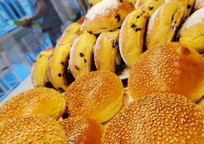 Pane con semi e gocce di cioccolato